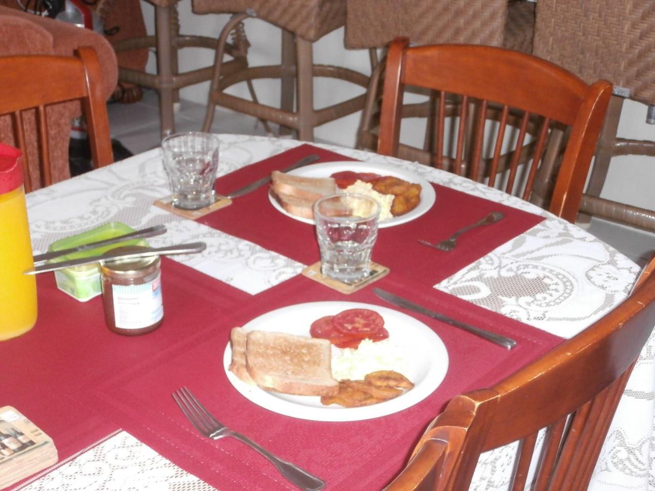 Sue'S Homestay Christ Church Esterno foto